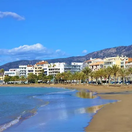 Apartamento Con Piscina Y Parking En Apartment Roses